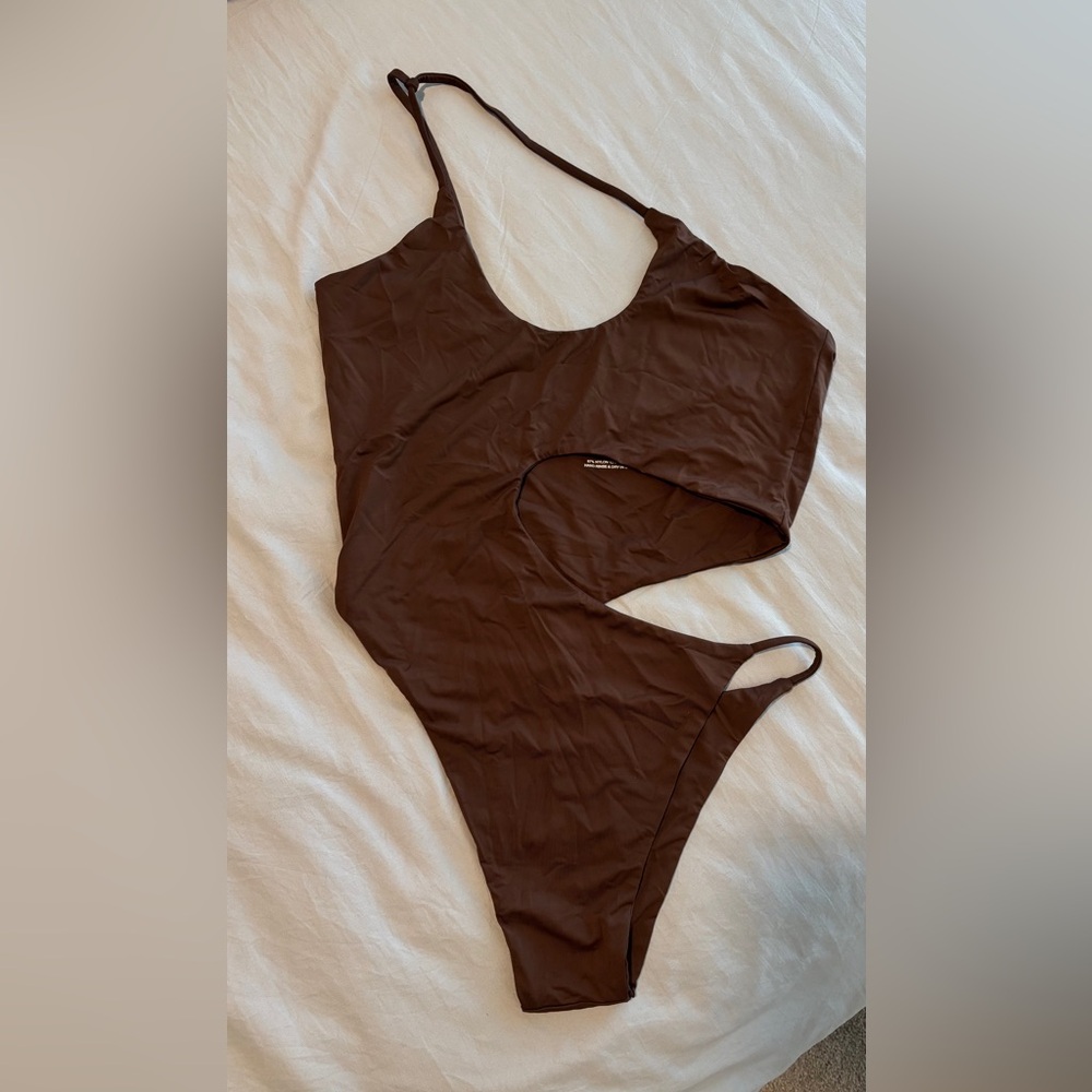 Riot Swim Blaise One Piece Swimsuit in Chocolate - Size Large